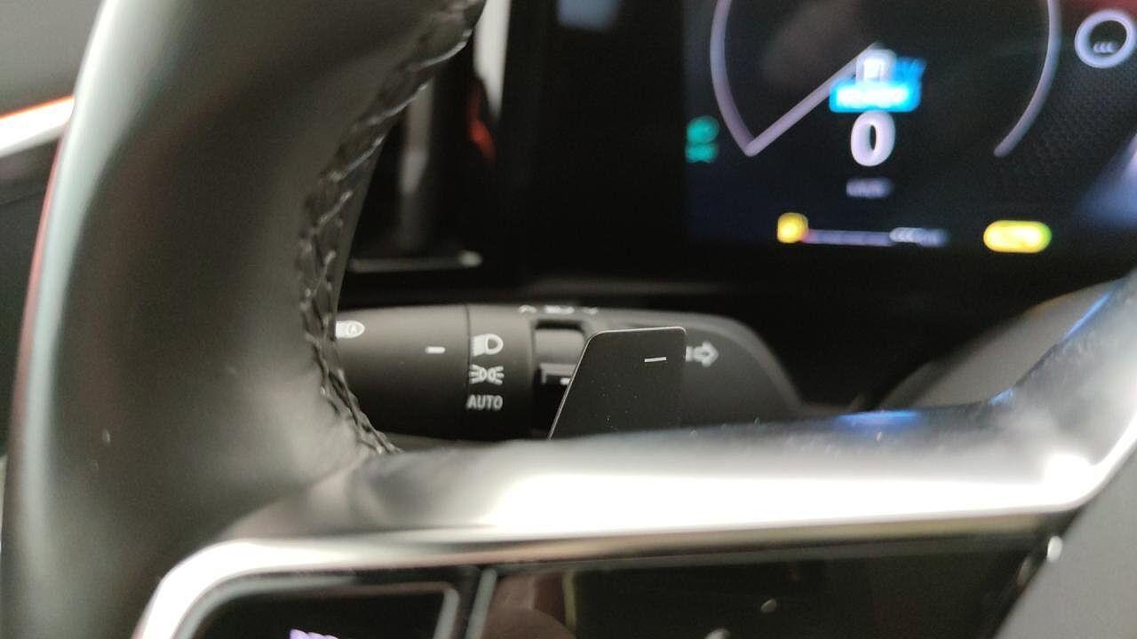 Renault Renault Austral usata, con sensori luce