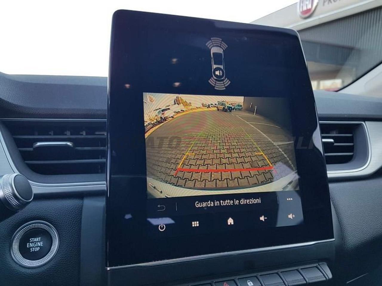 Renault Renault Captur usata, con navigatore