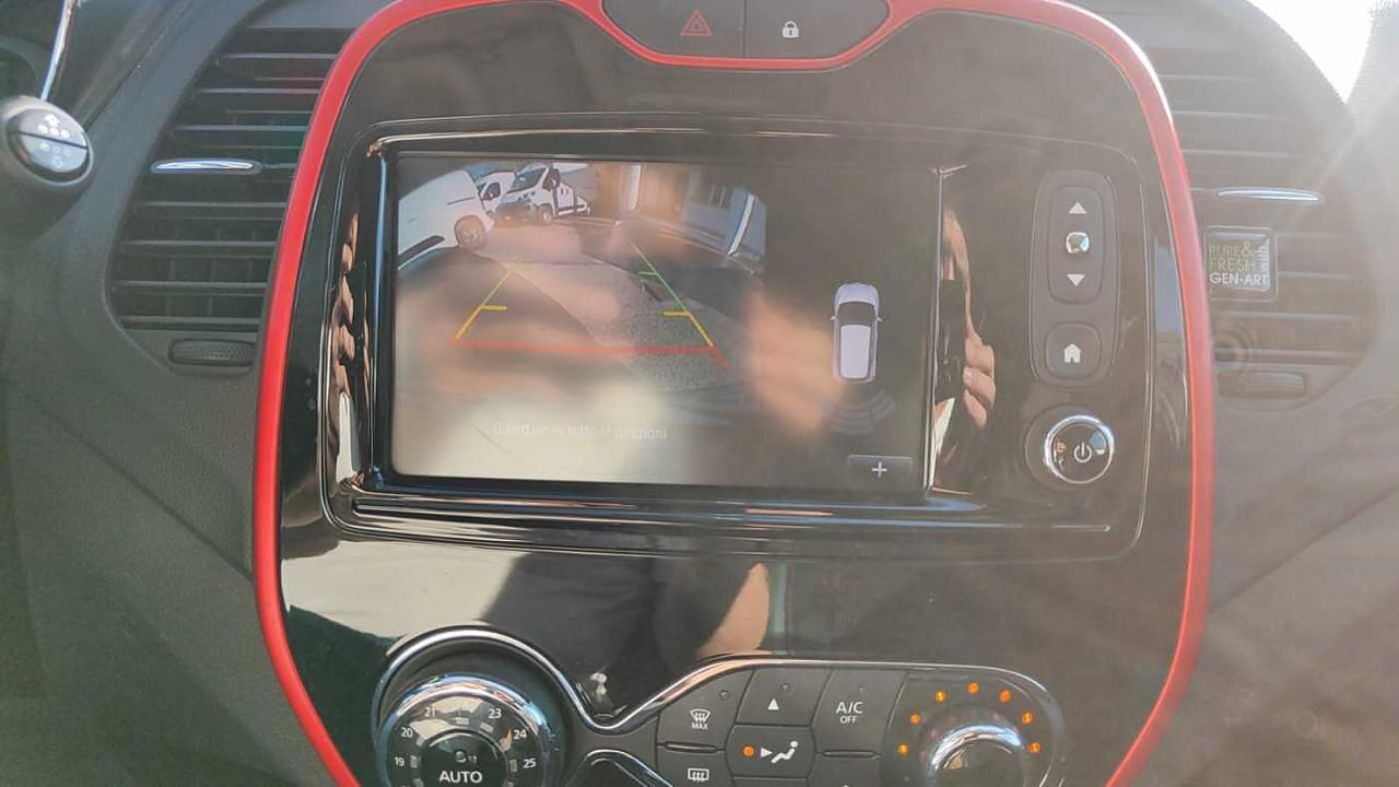 Renault Renault Captur usata, con interno nero