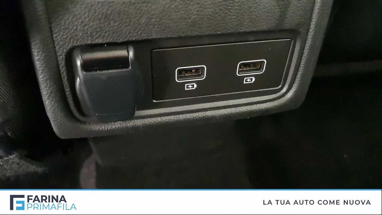 Renault Renault Captur usata, con 6 marce