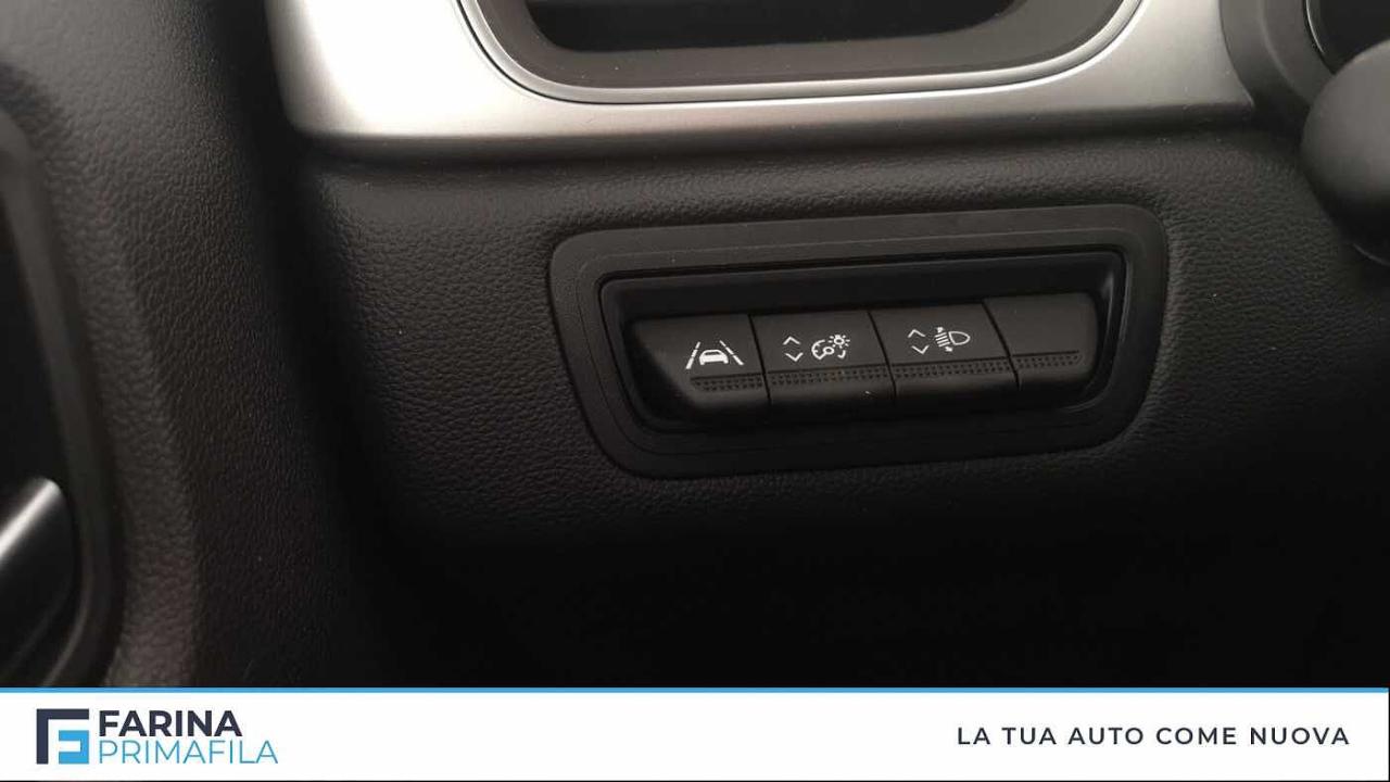 Renault Renault Captur usata, con hill holder