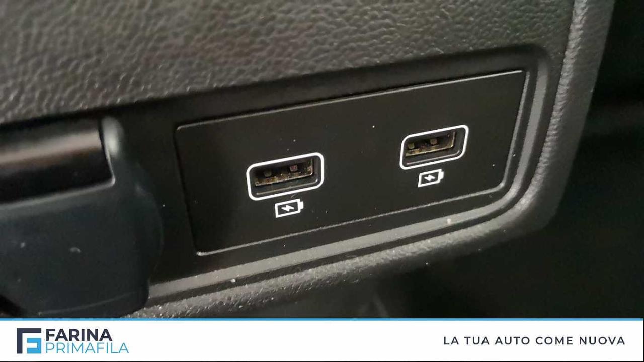 Renault Renault Captur usata, con 6 marce