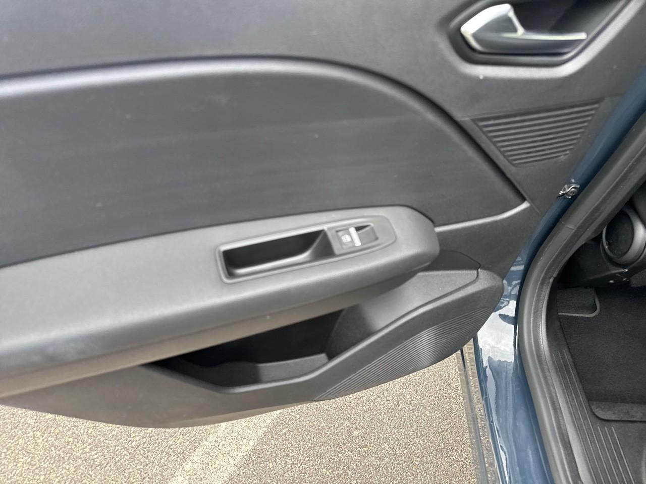 Renault Renault Captur usata, con airbags 6