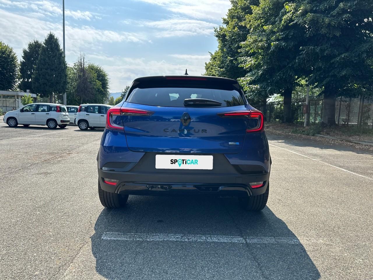 Renault Renault Captur usata, con bracciolo anteriore