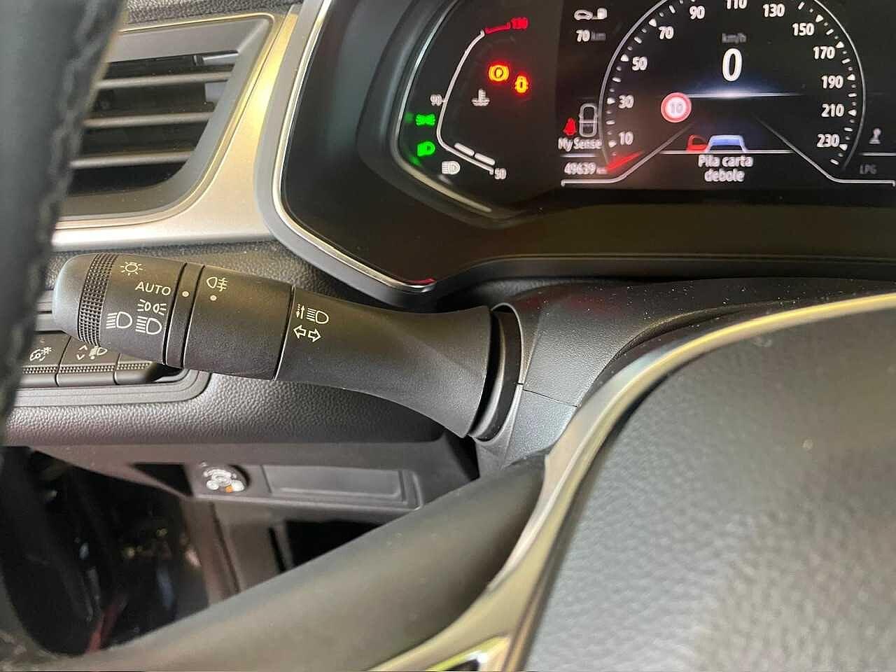 Renault Renault Captur usata, con head-up display