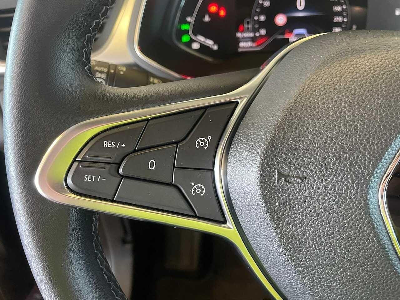Renault Renault Captur usata, con hill holder