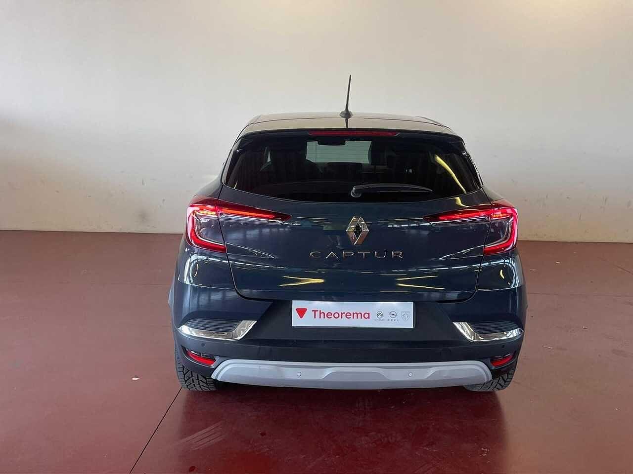 Renault Renault Captur usata, con sedile posteriore sdoppiabile