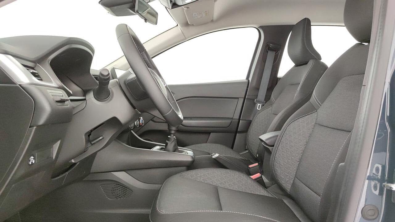 Renault Renault Captur usata, con 6 marce