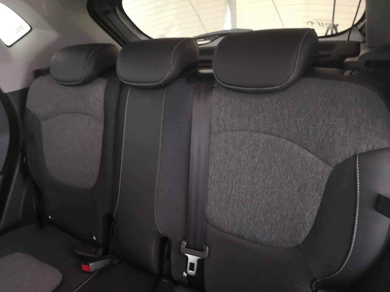 Renault Renault Captur usata, con fendinebbia