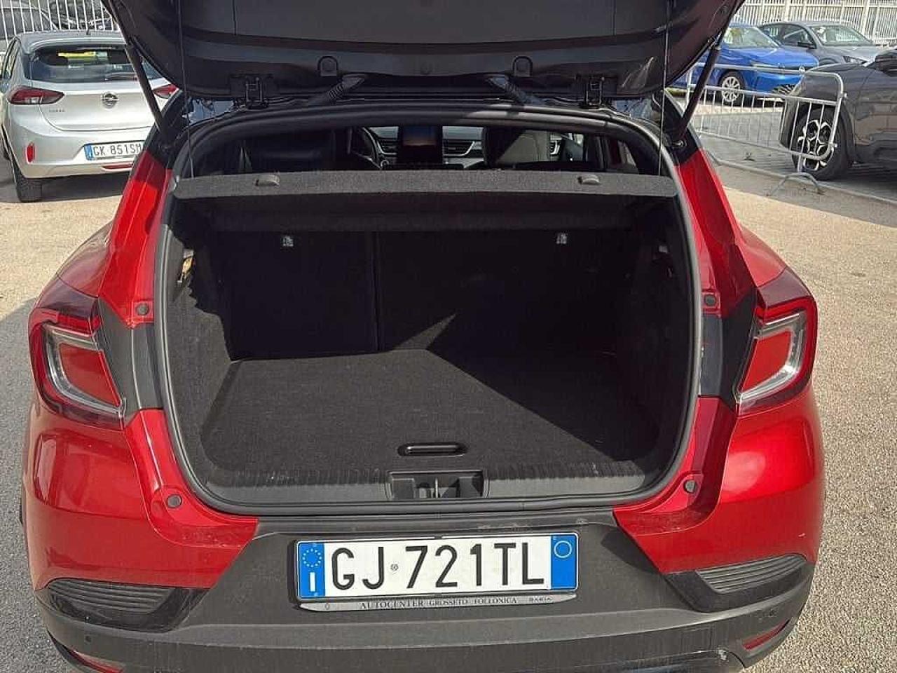 Renault Renault Captur usata, con assistenza alla frenata d