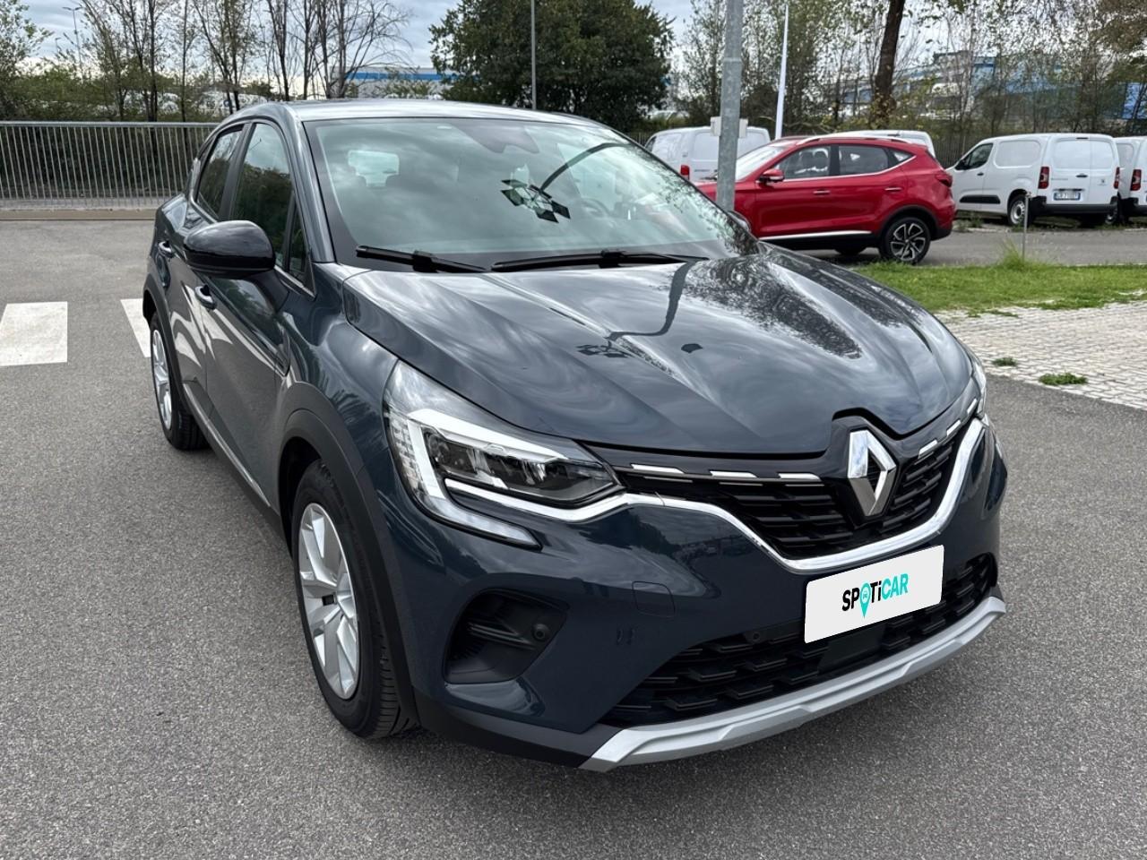 Renault Renault Captur usata, con cinture sicurezza ant. conducente e passeggero con pretensionatori e reg. in altezza