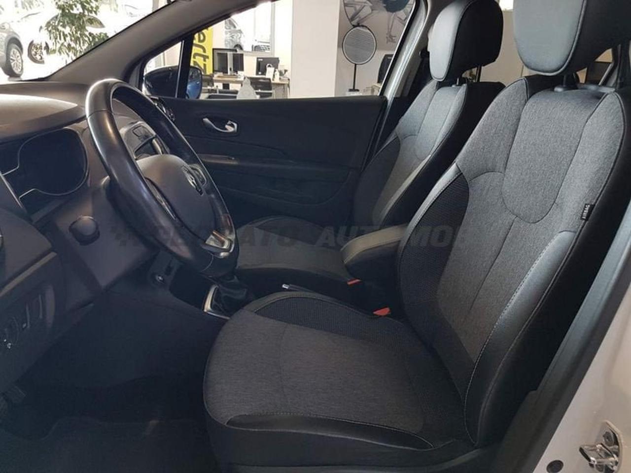 Renault Renault Captur usata, con autoradio