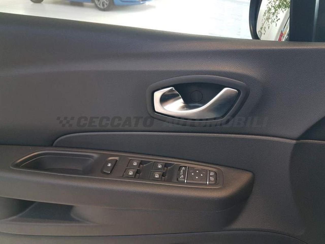 Renault Renault Captur usata, con cerchi in lega