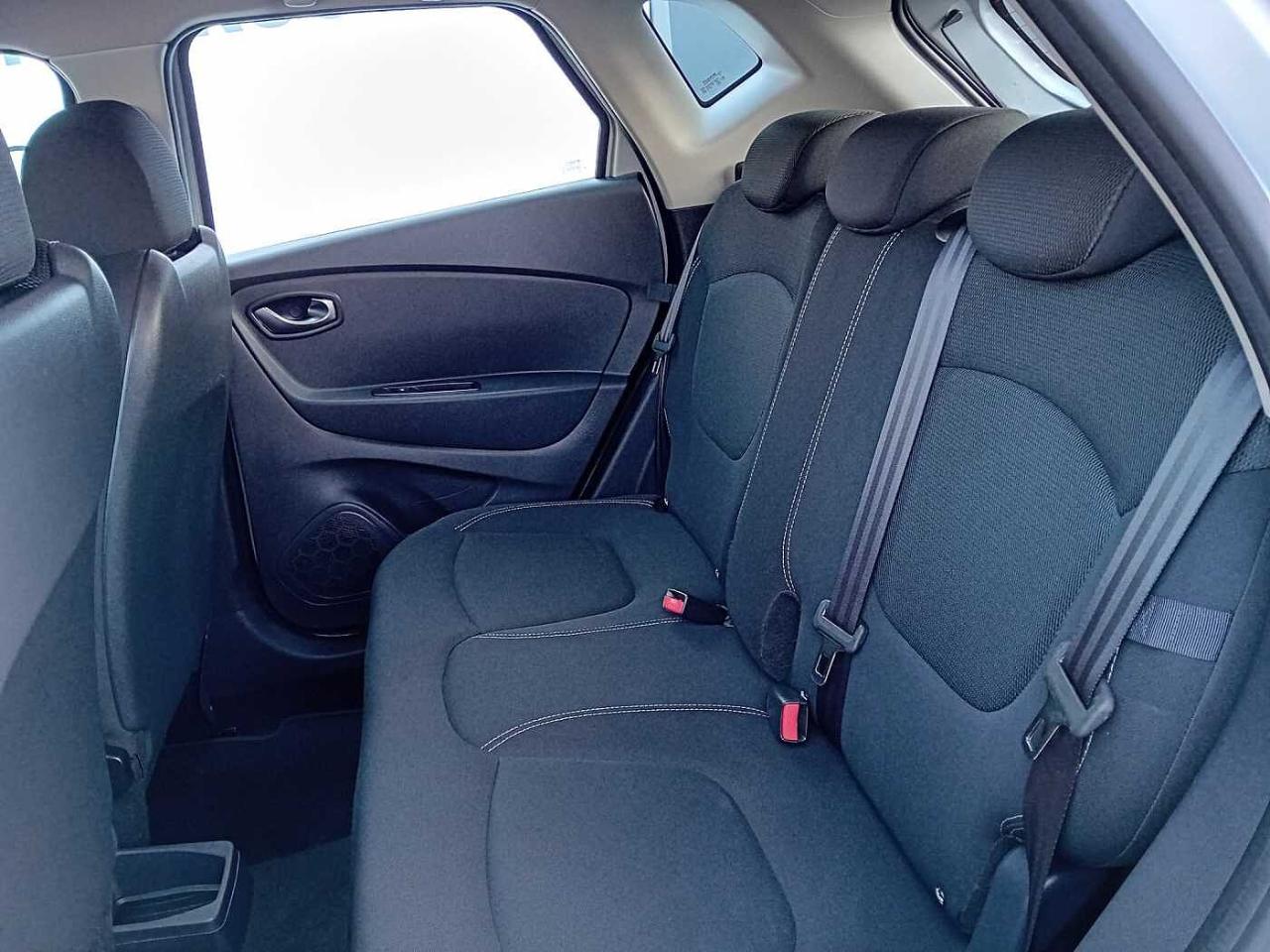 Renault Renault Captur usata, con 6 Ore d