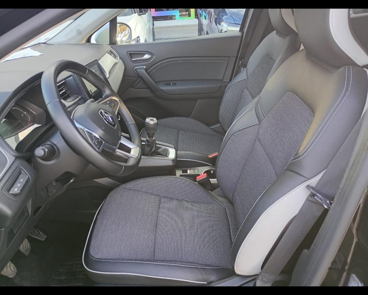Renault Renault Captur usata, con autoradio