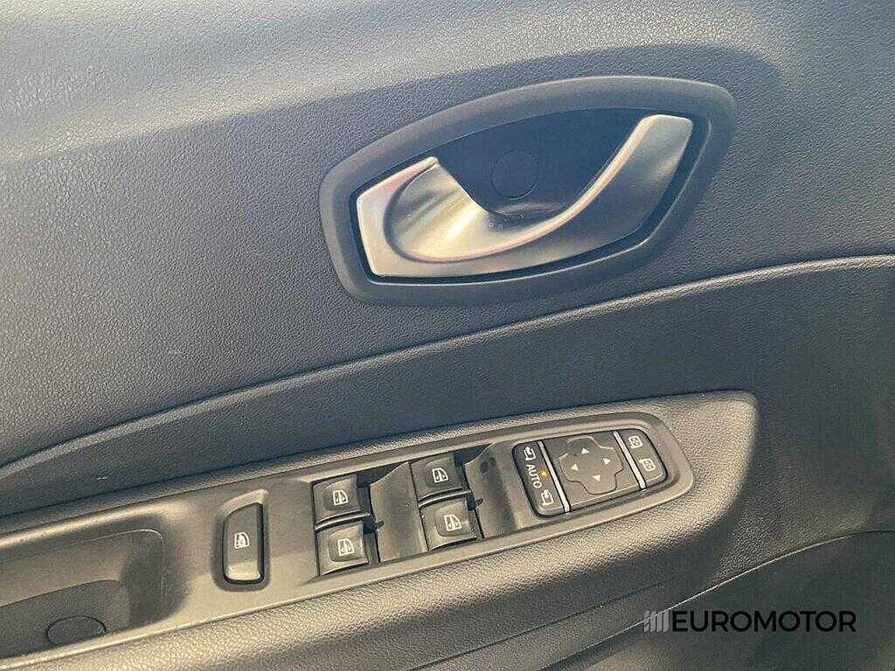 Renault Renault Captur usata, con 5 porte