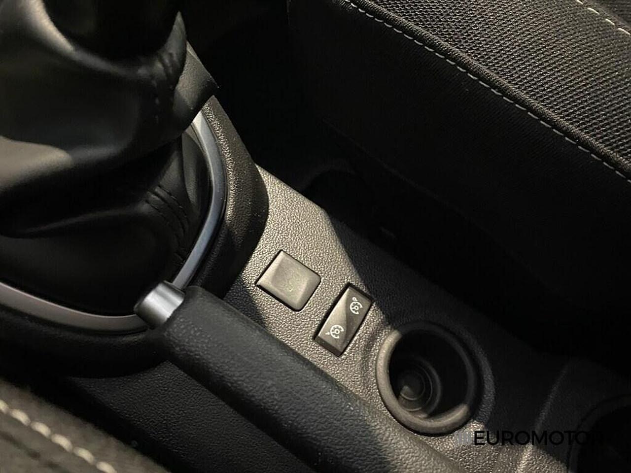 Renault Renault Captur usata, con luci diurne a led