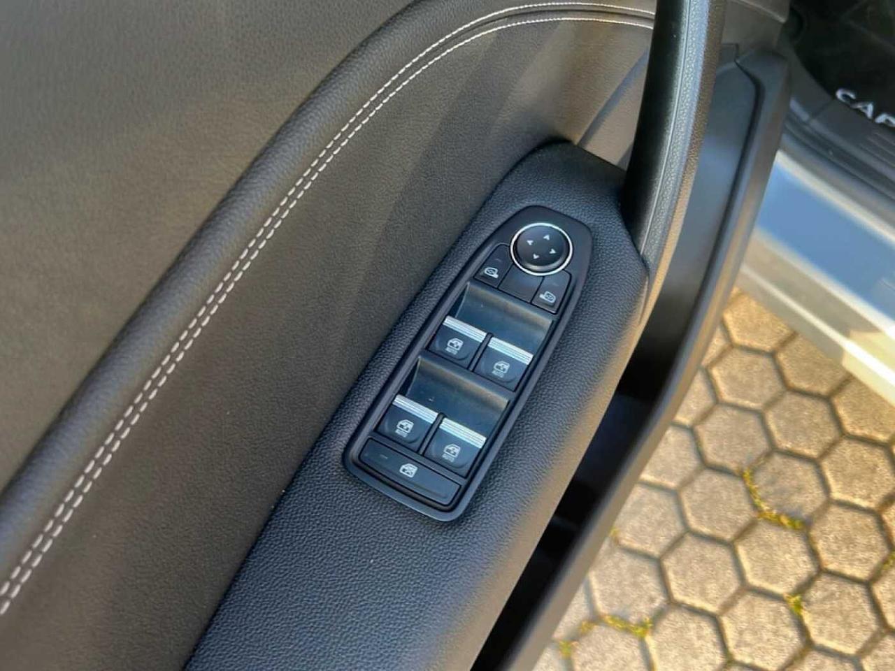 Renault Renault Captur usata 9