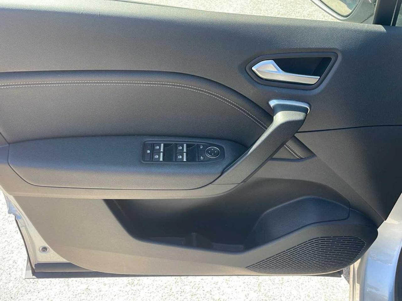 Renault Renault Captur usata 8