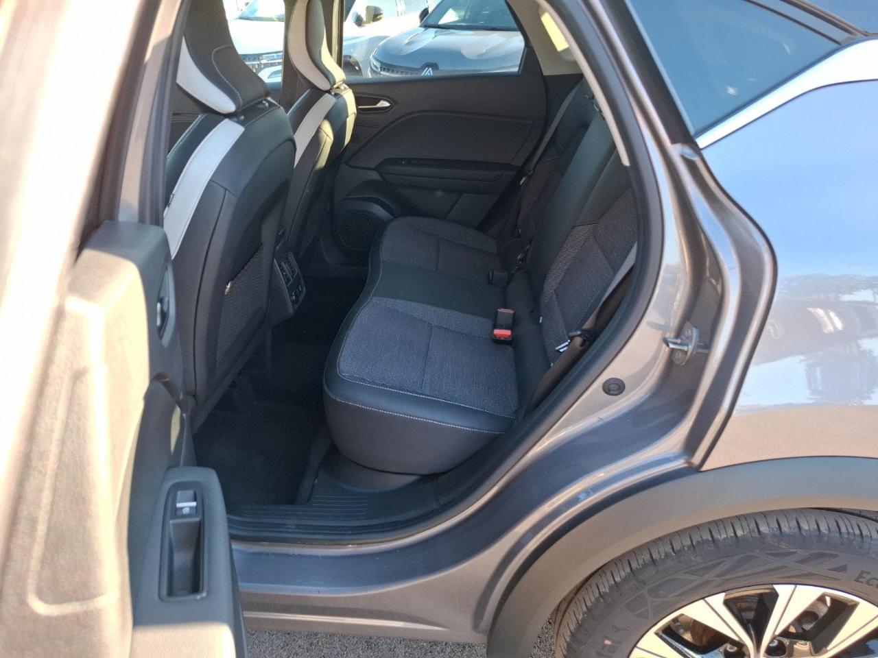 Renault Renault Captur usata 8