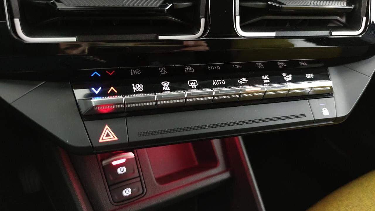 Renault Renault Clio usata, con vivavoce