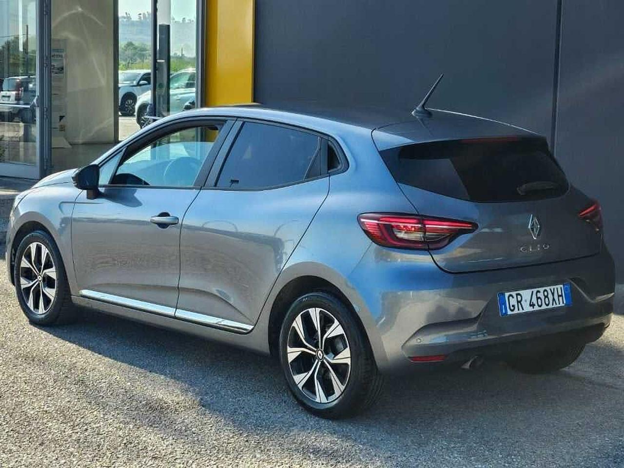 Renault Renault Clio usata, con coppia motore: 1750