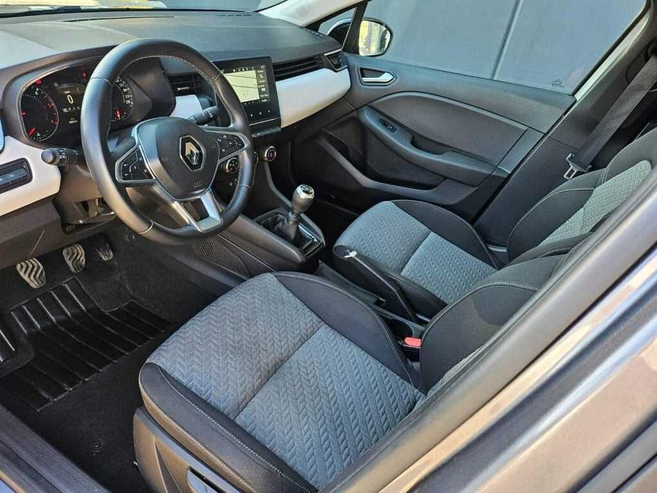 Renault Renault Clio usata, con esp controllo di trazione