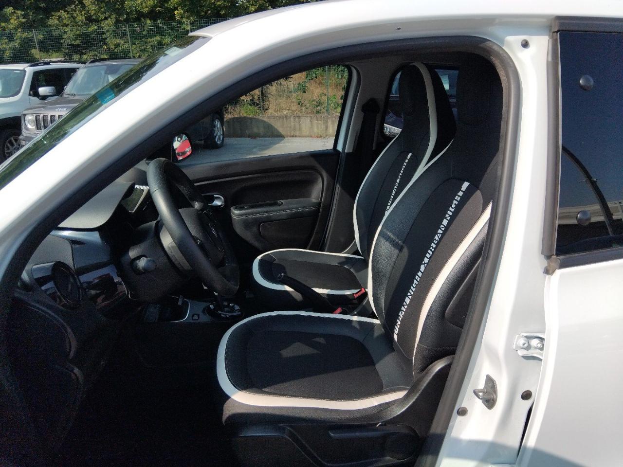 Renault Renault Clio usata, con cerchi in lega