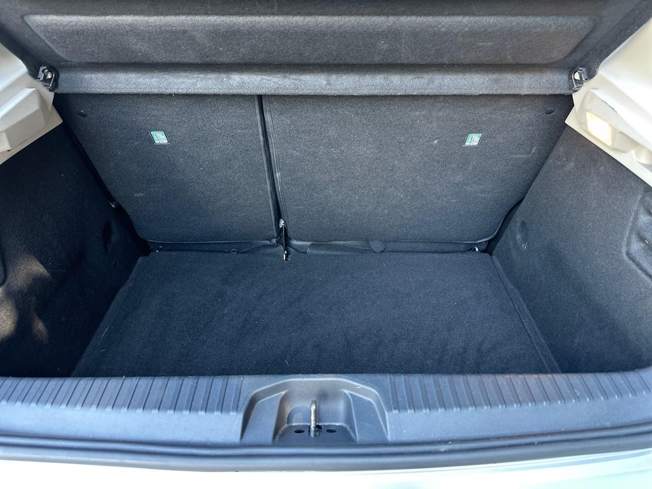 Renault Renault Clio usata, con chiusura centralizzata scheda , incl. cristalli elettrici