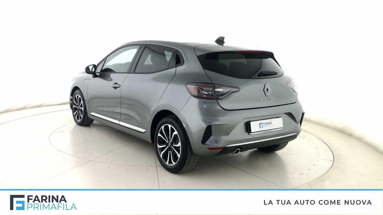 Renault Renault Clio usata, con luci diurne a led