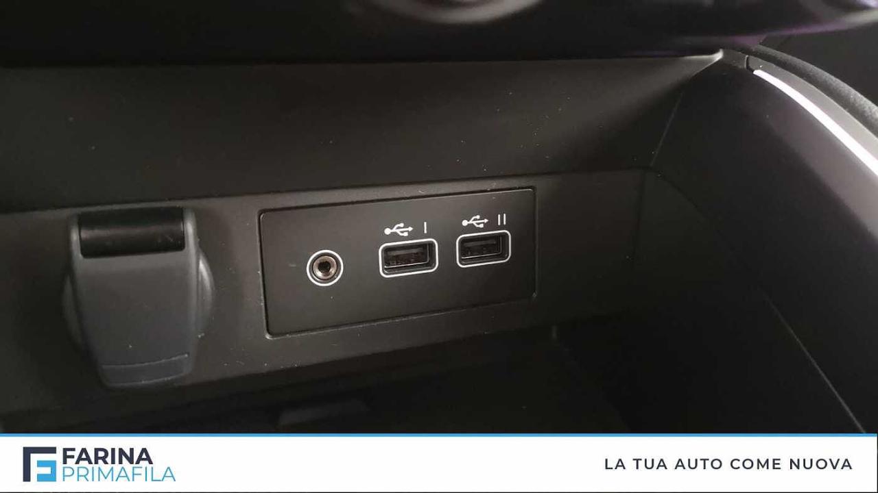 Renault Renault Clio usata, con assistenza alla frenata