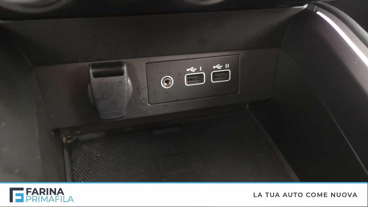 Renault Renault Clio usata, con assistenza alla frenata