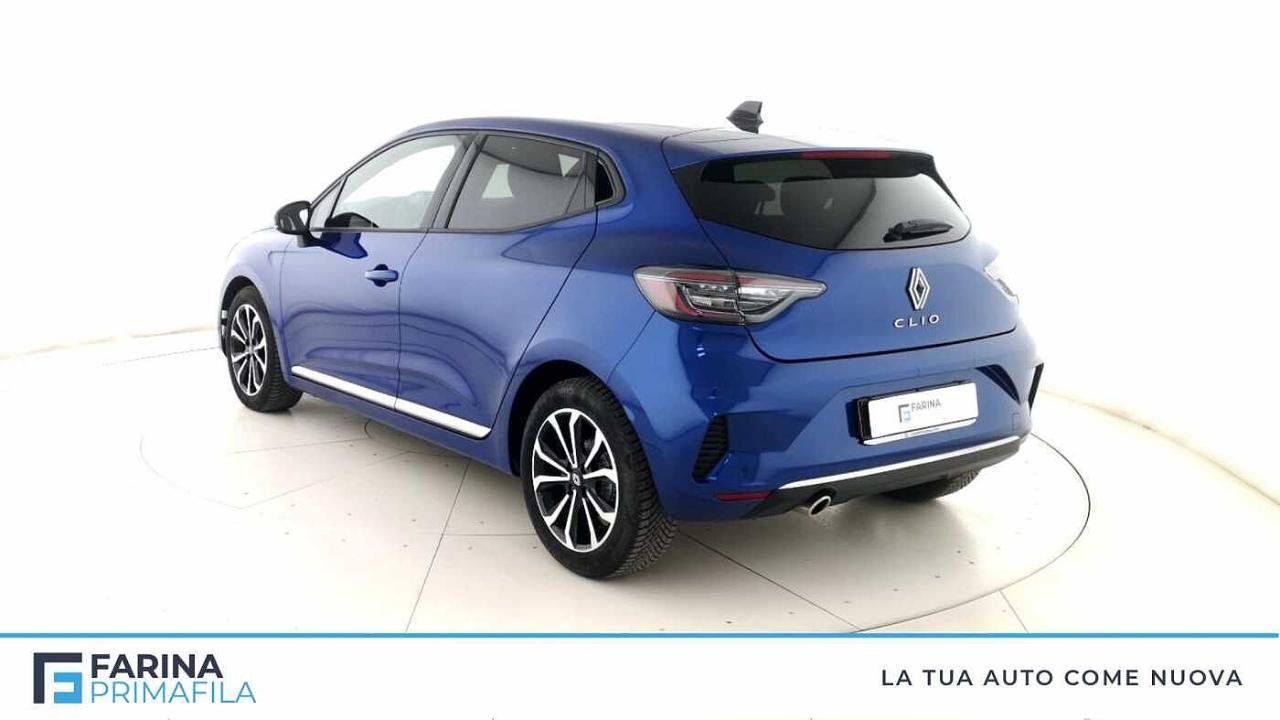 Renault Renault Clio usata, con luci diurne a led