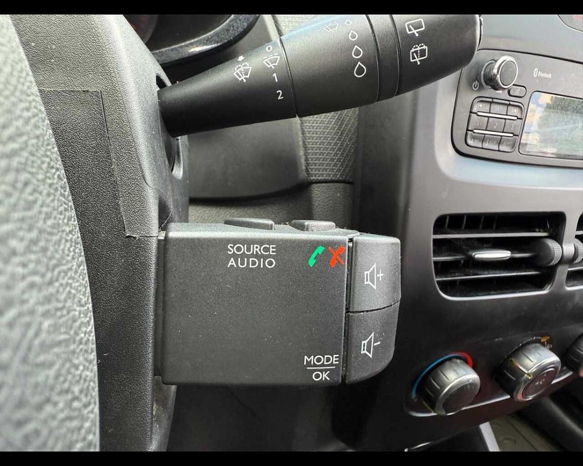 Renault Renault Clio usata, con clima automatico