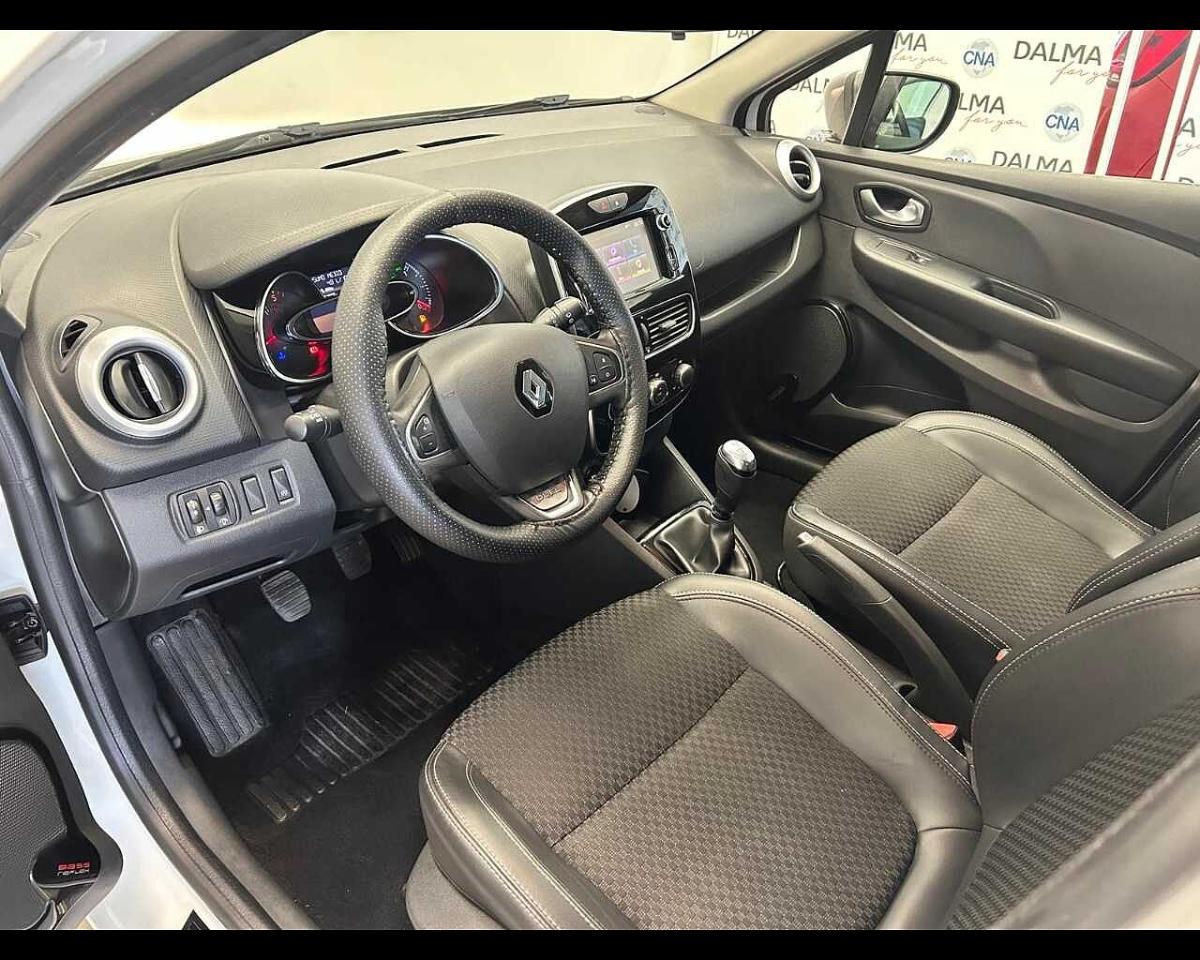 Renault Renault Clio usata, con hill holder