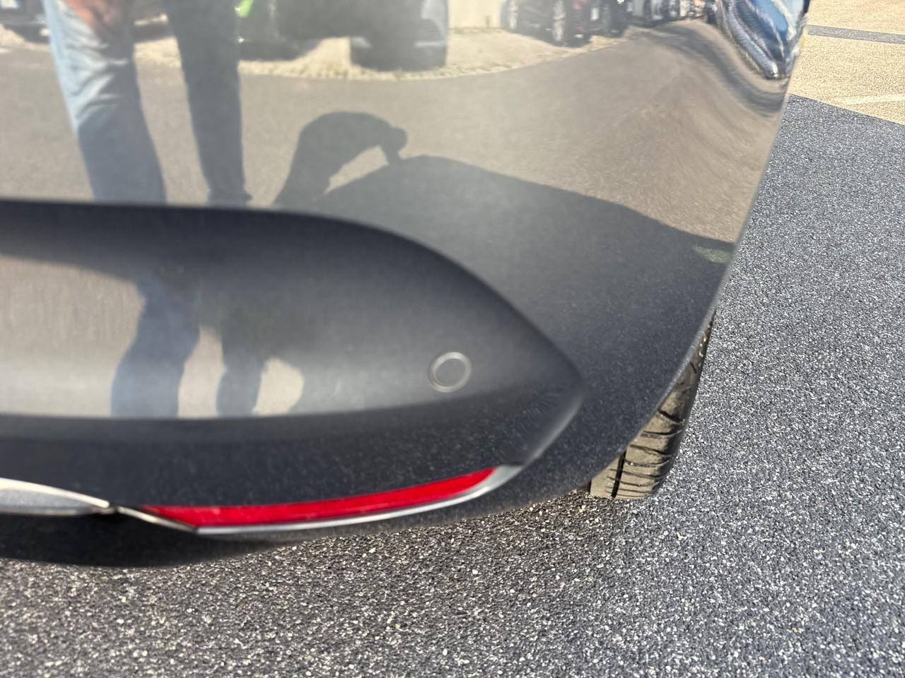 Renault Renault Clio usata, con alzacristalli elettrici anteriori e posteriori , numero ad impulso 2