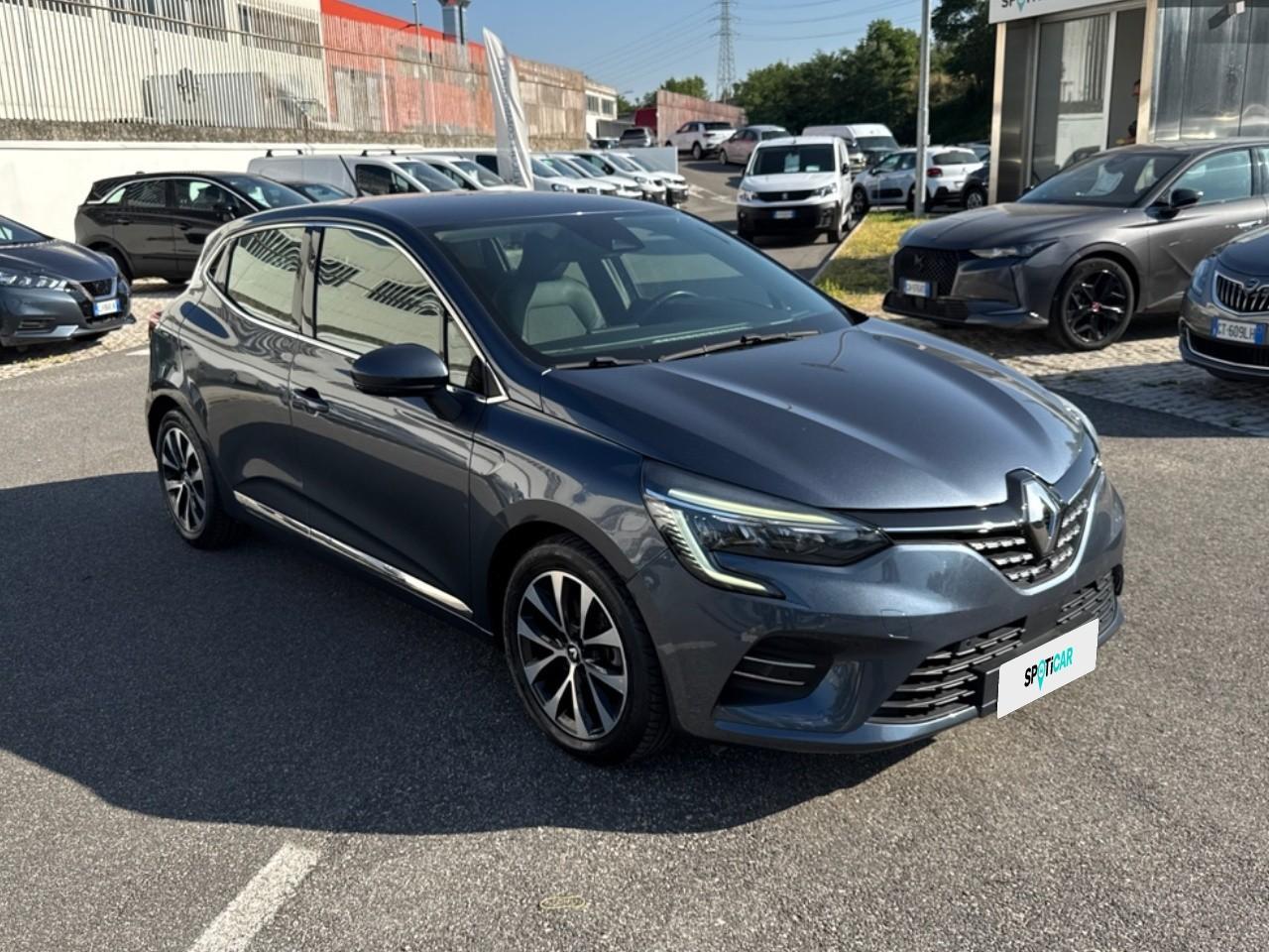 Renault Renault Clio usata, con cinture sicurezza ant. conducente e passeggero con pretensionatori e reg. in altezza