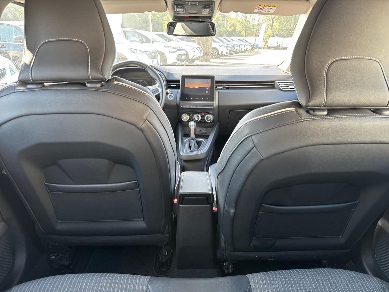 Renault Renault Clio usata, con comandi media touch screen