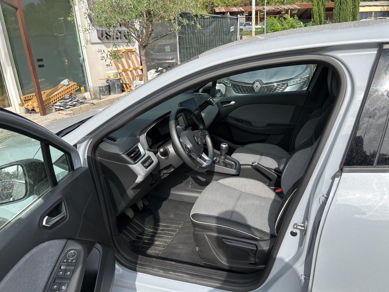 Renault Renault Clio usata, con chiusura centralizzata