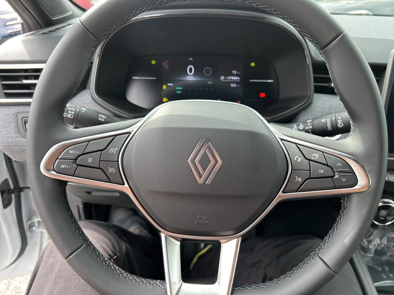 Renault Renault Clio usata, con cruise control