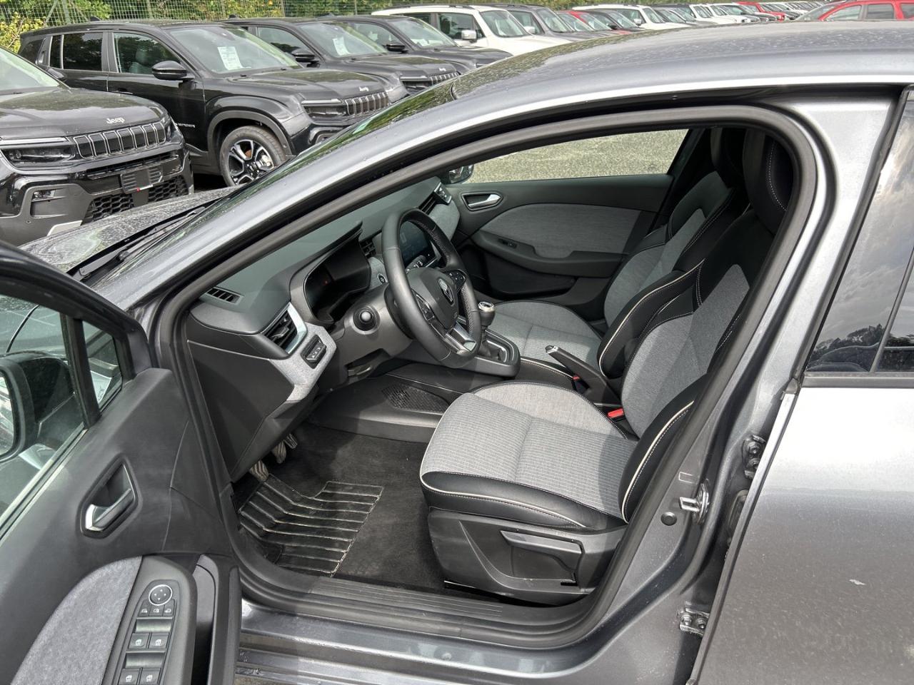 Renault Renault Clio usata, con chiusura centralizzata