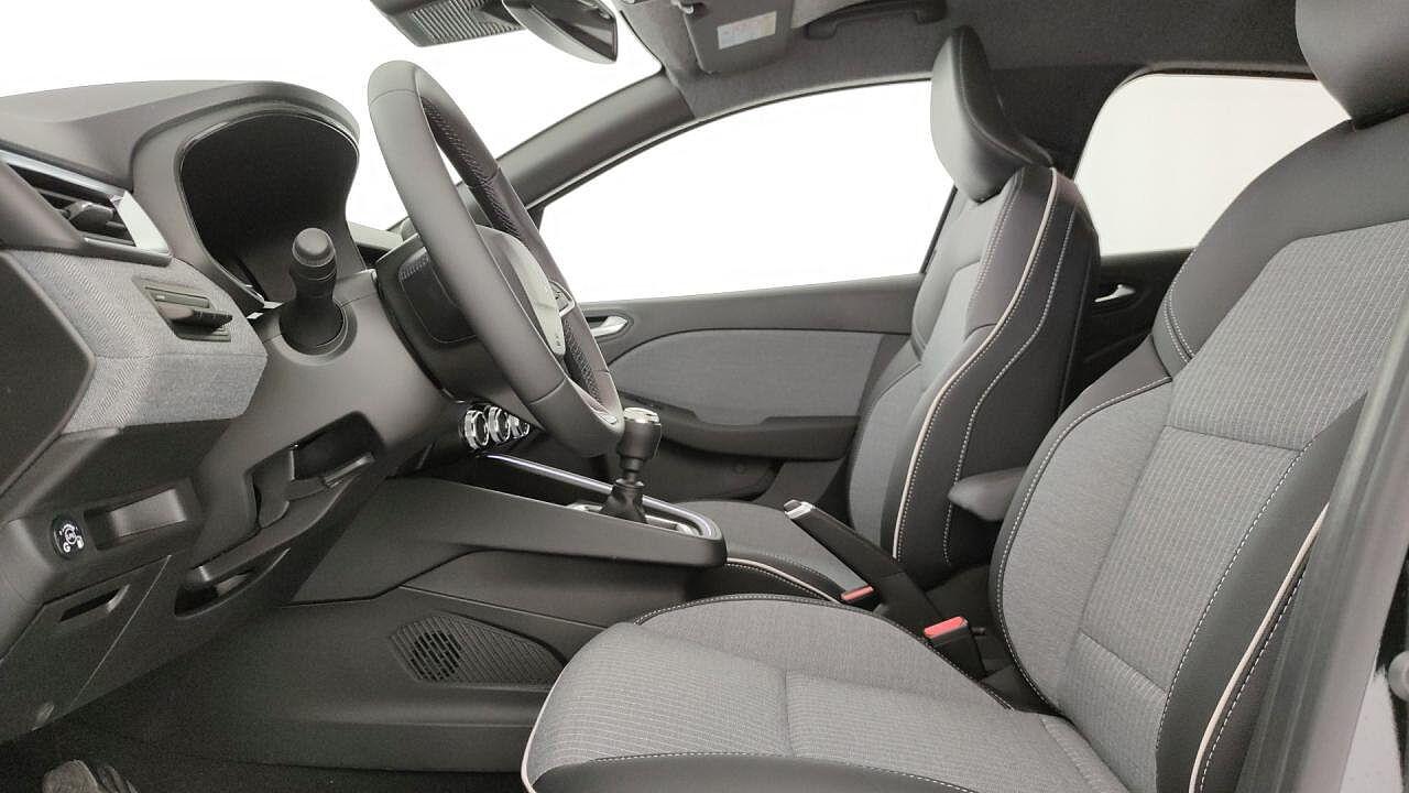 Renault Renault Clio usata, con 6 marce