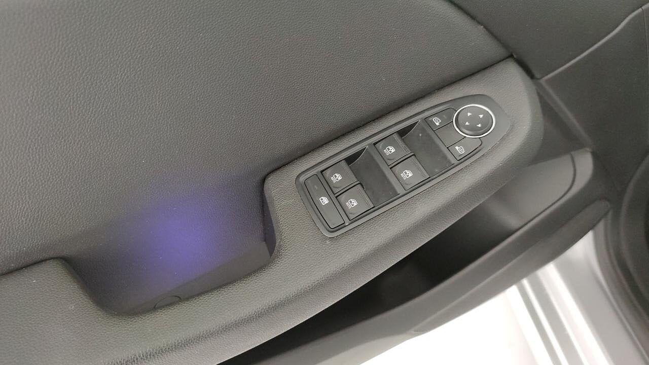 Renault Renault Clio usata, con sensori luce