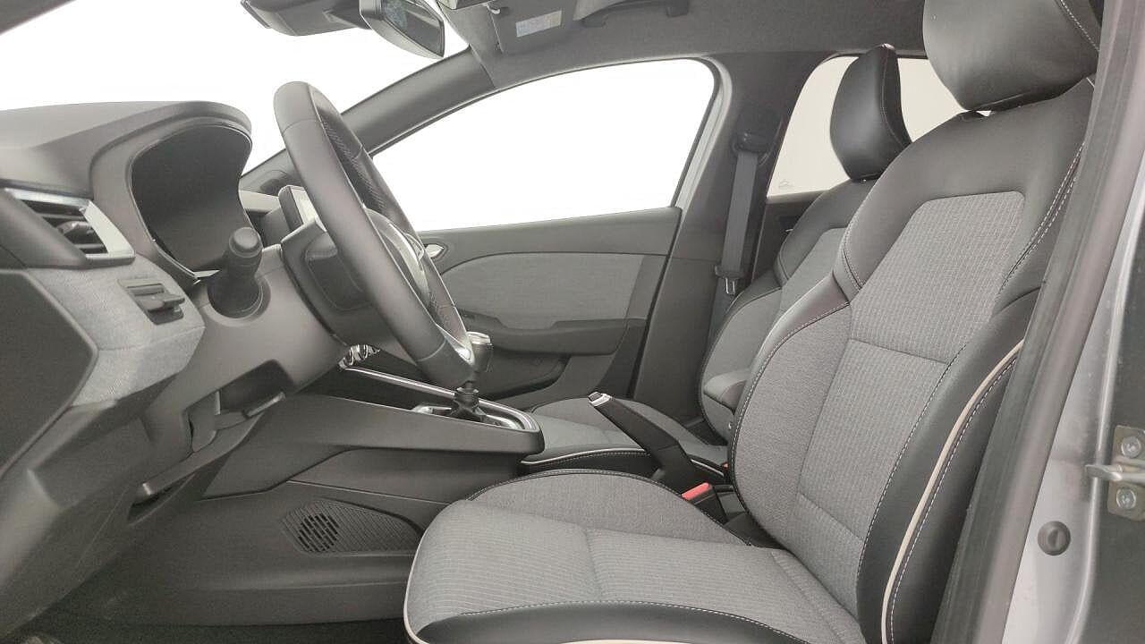 Renault Renault Clio usata, con 6 marce