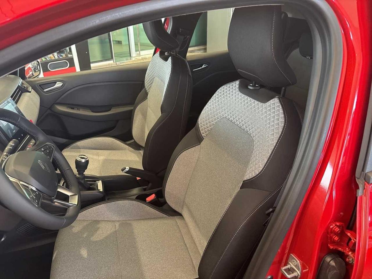 Renault Renault Clio usata, con 5 sedili