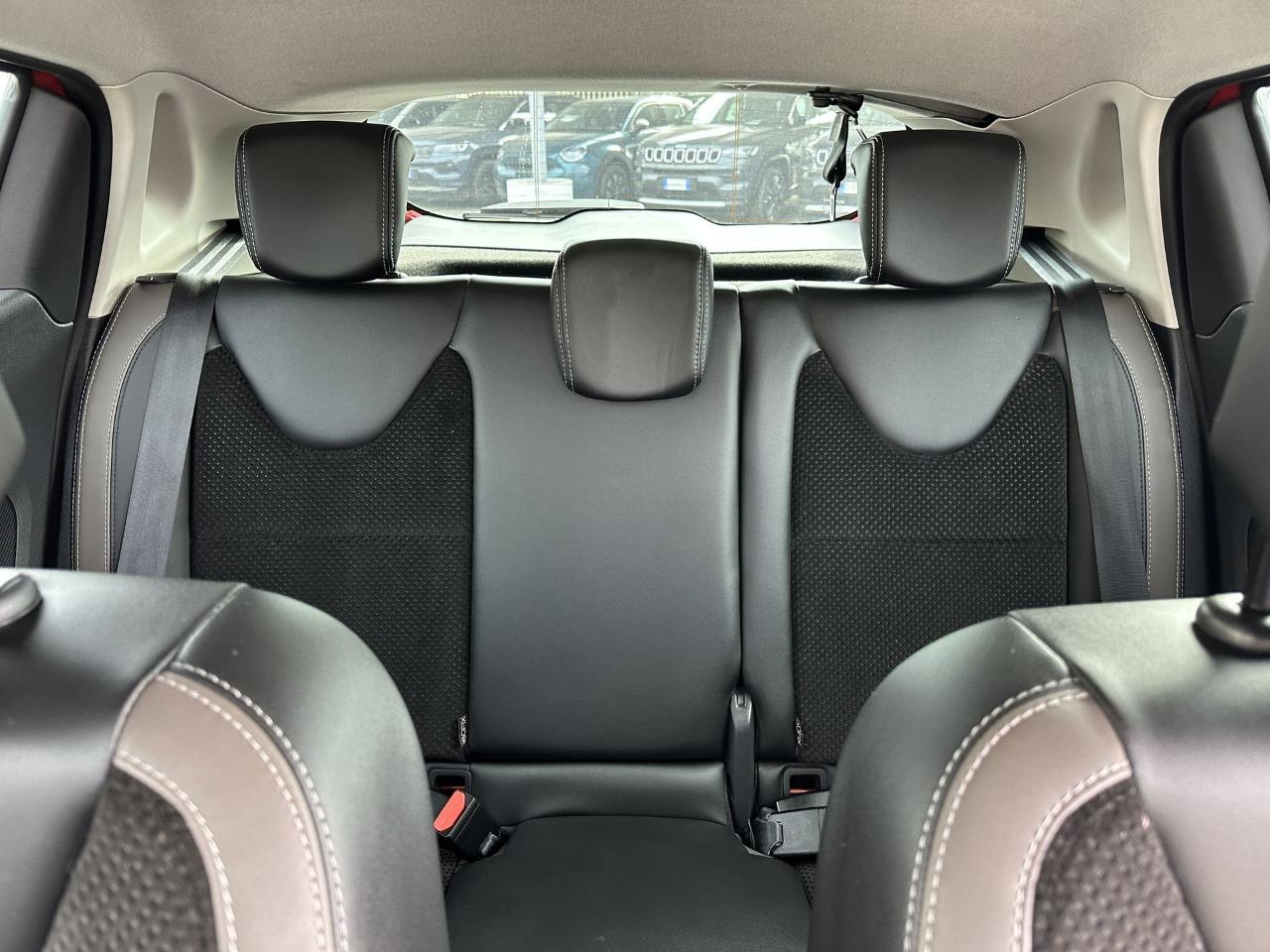 Renault Renault Clio usata, con chiusura centralizzata