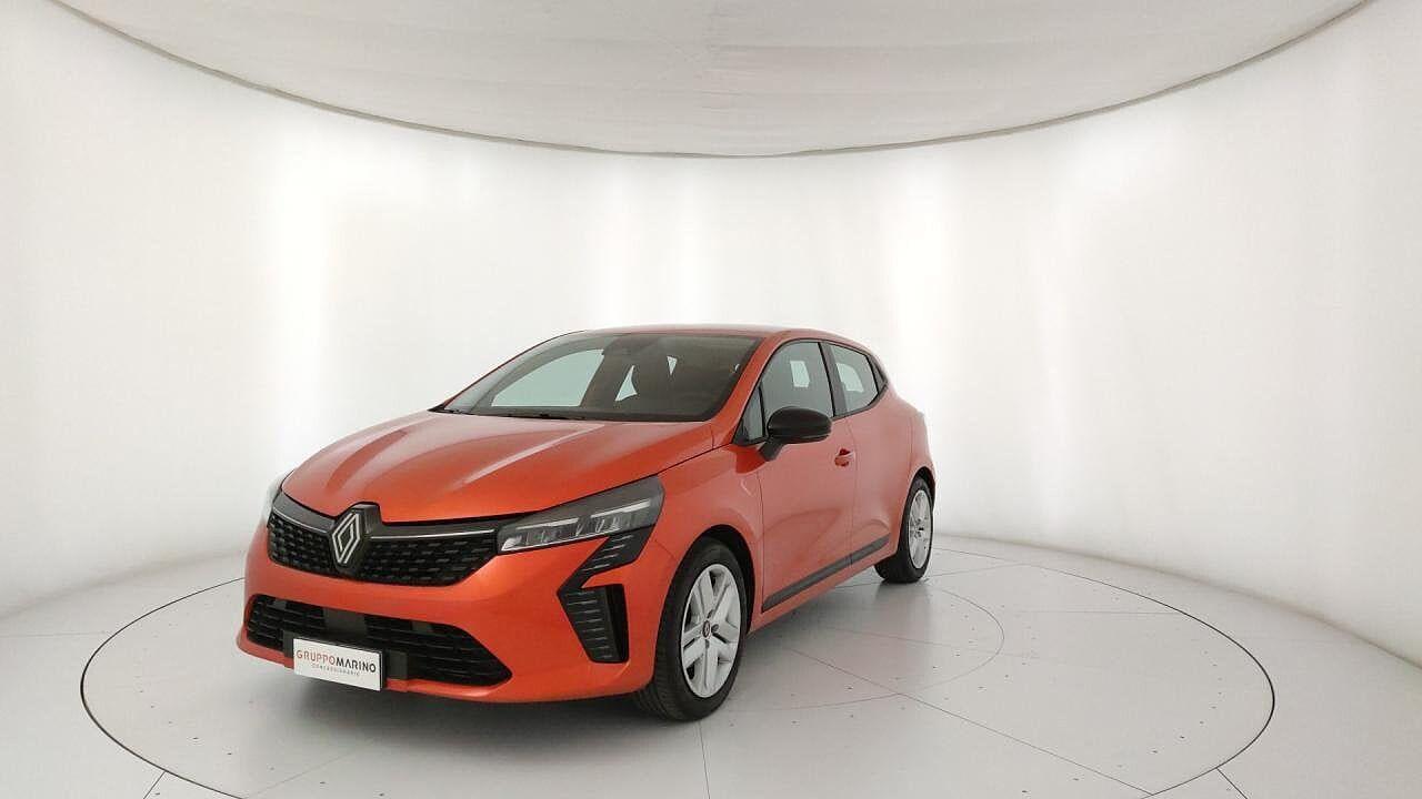 renault clio clio full hybrid e-tech 145 cv 5 porte evolution usata