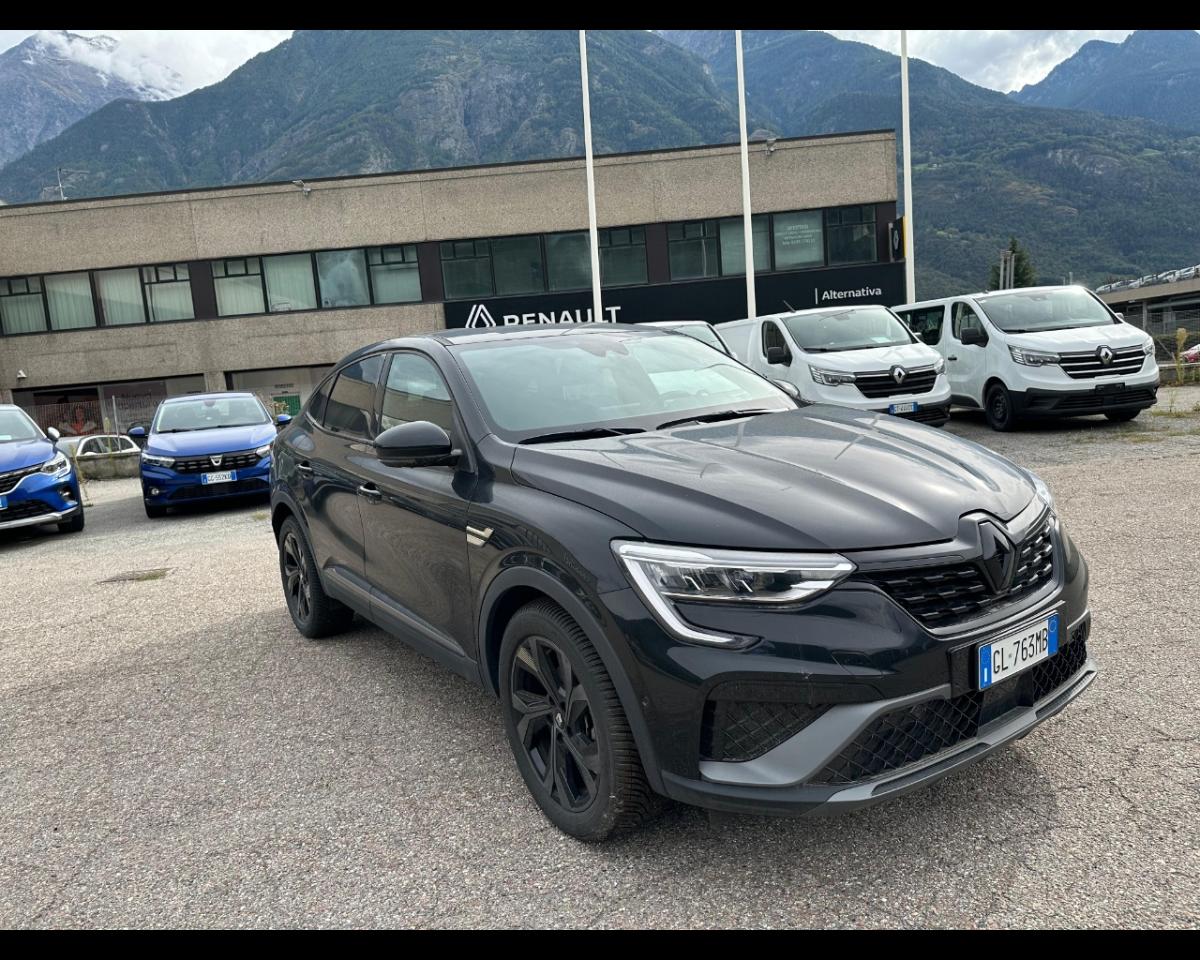 renault clio clio arkana-engineered fast track e-tech hybrid 145 usata