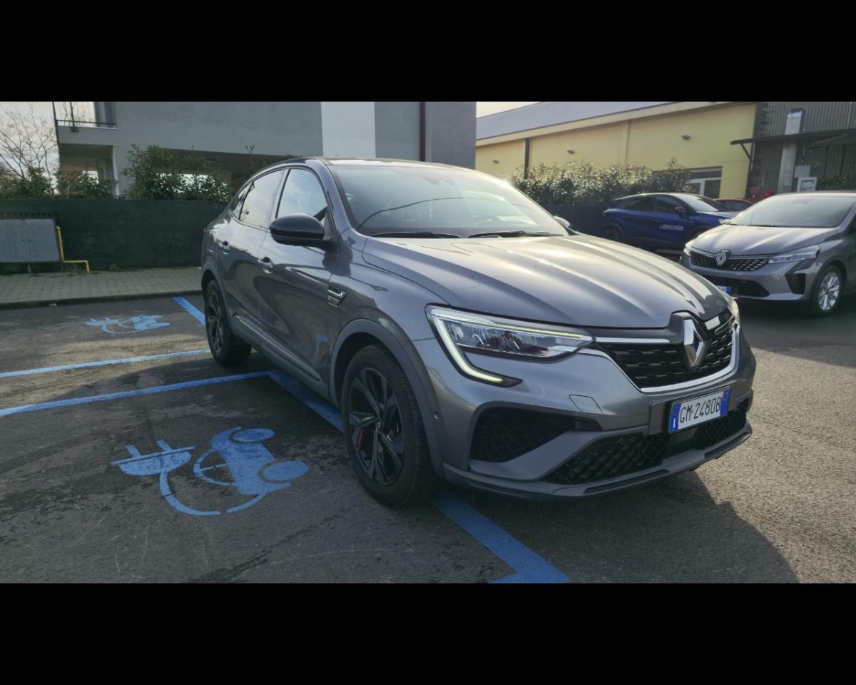 renault clio clio arkana-r.s. line e-tech hybrid 145 usata