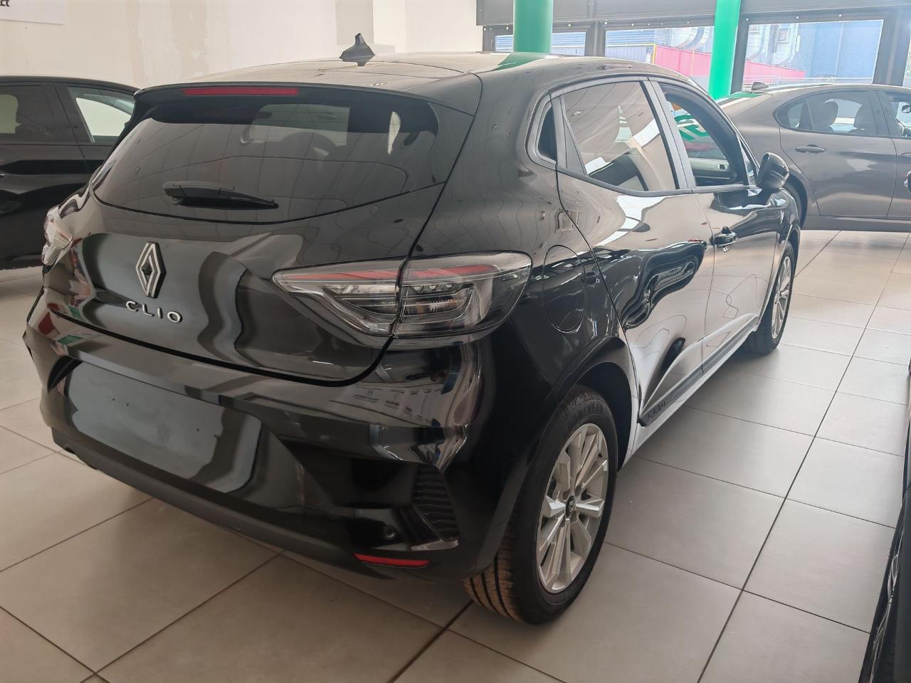 Renault Renault Clio usata 17